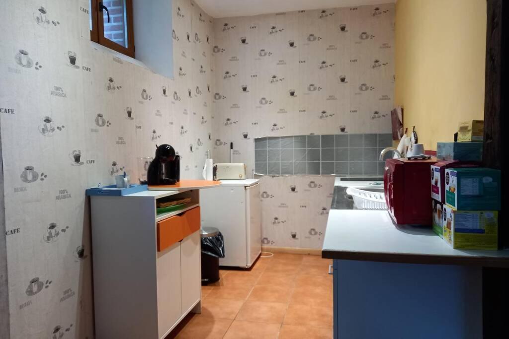 Suite Dans Le Jardin Du Chateau Agonges Exterior photo